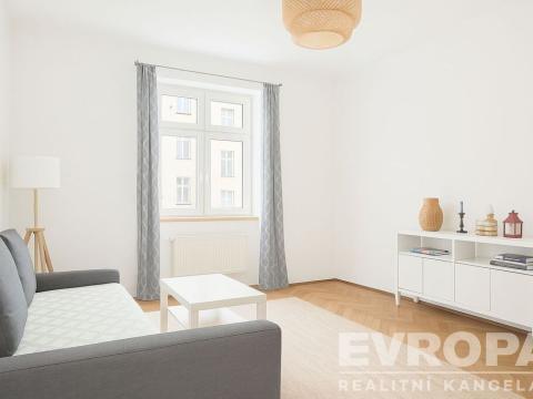 Prodej bytu 2+1, Praha - Holešovice, Schnirchova, 60 m2