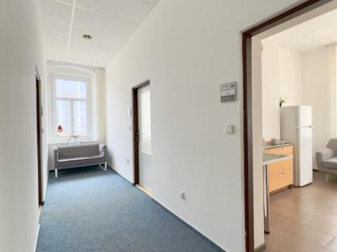 Pronájem kanceláře, Česká Lípa, U Katovny, 16 m2