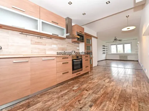 Prodej bytu 3+1, Praha - Záběhlice, Bělčická, 76 m2