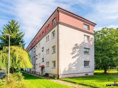Pronájem bytu 3+1, Praha - Čakovice, U Párníků, 49 m2