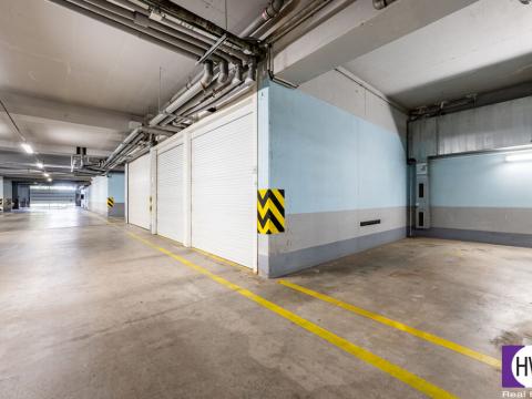 Prodej garážového stání, Praha, Pasteurova, 14 m2