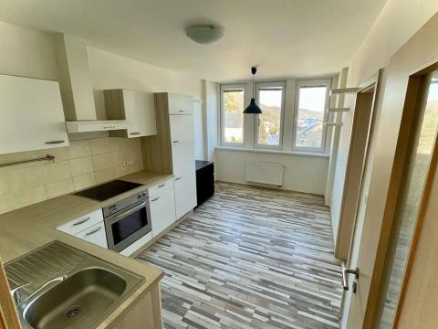 Pronájem bytu 2+kk, Karlík, K Třešňovce, 34 m2