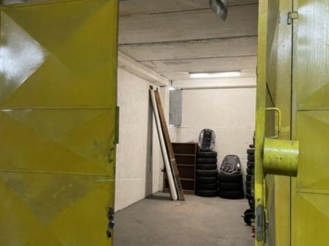 Prodej garáže, Praha - Bubeneč, Navigátorů, 22 m2