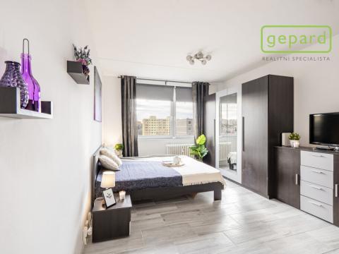 Pronájem bytu 1+kk, Praha, Samohelova, 29 m2