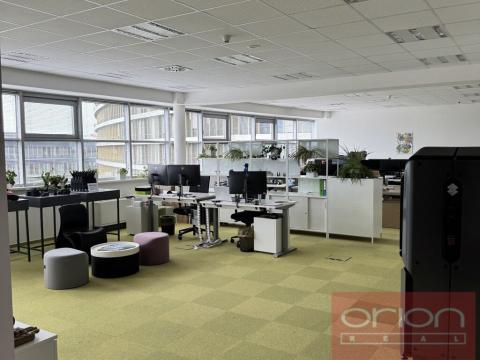 Pronájem kanceláře, Praha - Nusle, Doudlebská, 303 m2