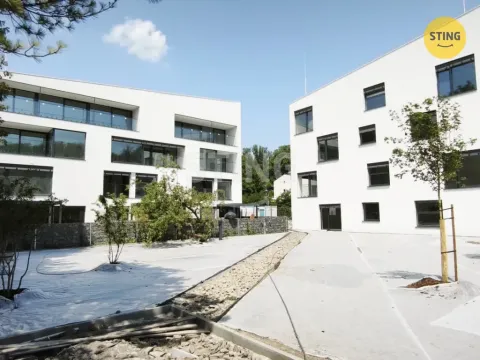 Prodej bytu 2+kk, Ostrava, Na Burni, 70 m2