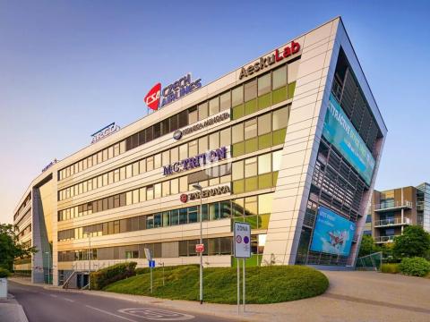 Pronájem kanceláře, Praha - Vokovice, Evropská, 700 m2