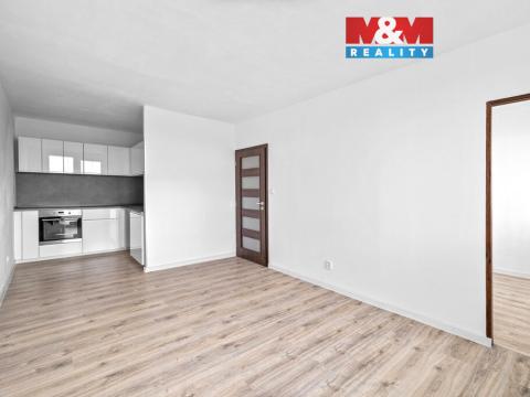 Prodej bytu 2+kk, Kladno - Kročehlavy, Děčínská, 48 m2