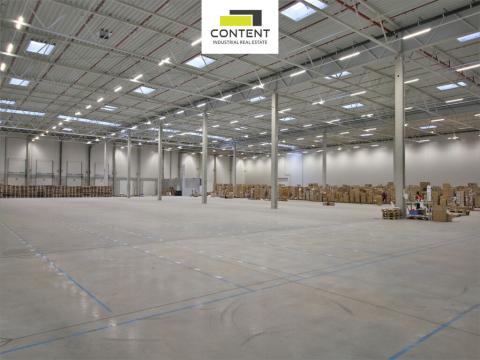 Pronájem skladu, Vystrkov, 9200 m2