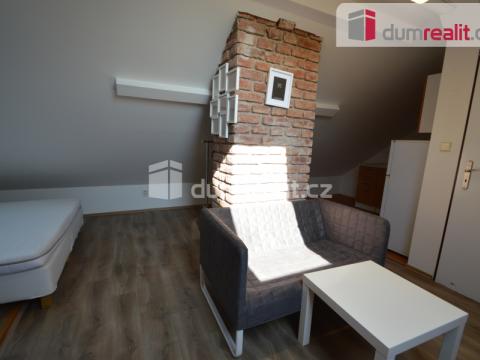 Pronájem bytu 1+kk, Praha - Smíchov, Jindřicha Plachty, 33 m2