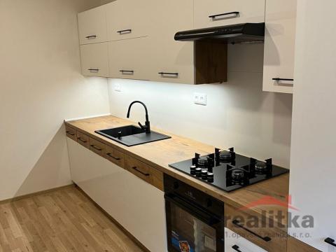 Pronájem bytu 3+1, Opava - Předměstí, Hradecká, 77 m2