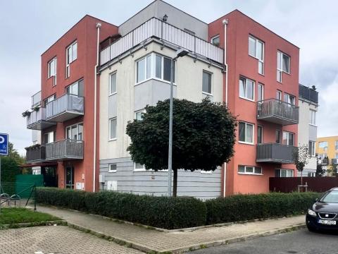 Prodej bytu 3+kk, Jesenice, V Roháči I., 68 m2