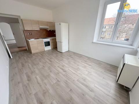 Pronájem bytu 3+kk, Praha - Michle, Na úlehli, 98 m2