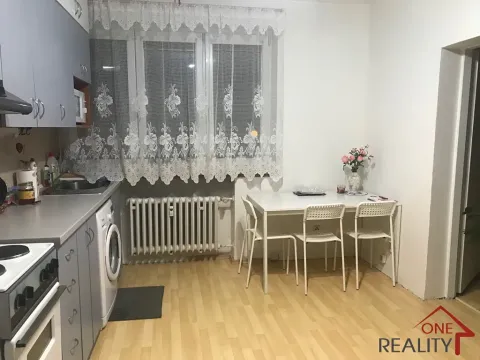 Pronájem bytu 2+kk, Zlín, Santražiny, 32 m2