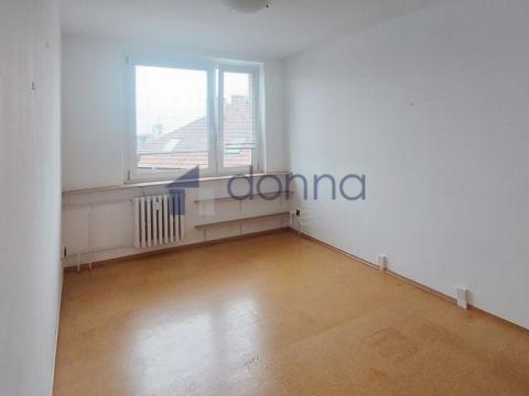 Pronájem bytu 2+kk, Praha, Voskovcova, 42 m2