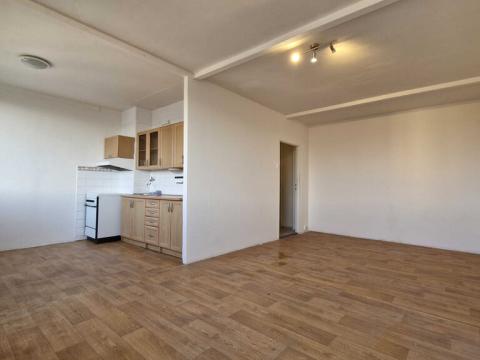 Pronájem bytu 1+1, Most, Javorová, 35 m2
