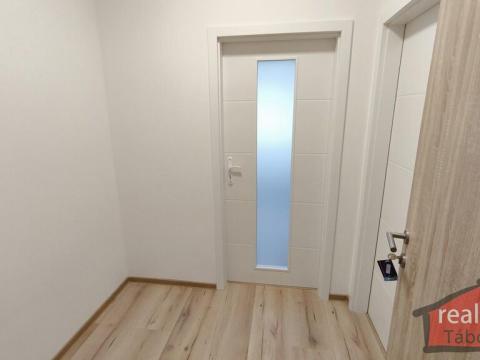 Prodej bytu 1+kk, Nupaky, Nupacká, 39 m2