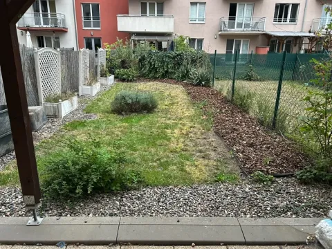 Pronájem bytu 1+kk, Praha - Záběhlice, Mattioliho, 31 m2