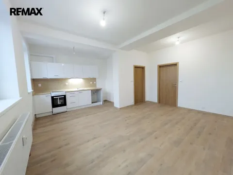 Pronájem bytu 3+kk, Havířov, Dlouhá třída, 81 m2