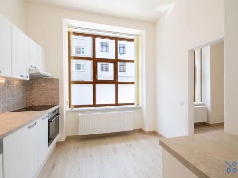 Pronájem bytu 1+1, Praha - Libeň, Kurta Konráda, 28 m2