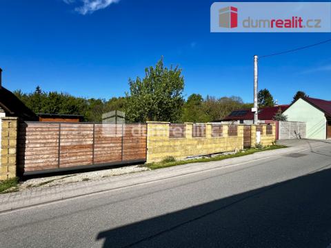 Prodej pozemku pro bydlení, Břestek, 418 m2