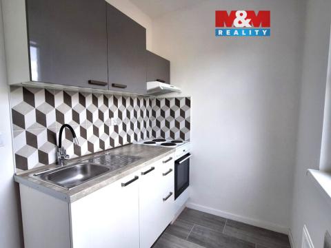 Pronájem bytu 1+1, Česká Lípa, Jáchymovská, 35 m2