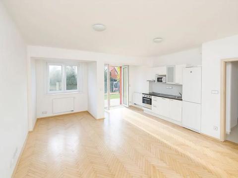 Pronájem bytu 4+kk, Praha - Komořany, Na Homoli, 78 m2
