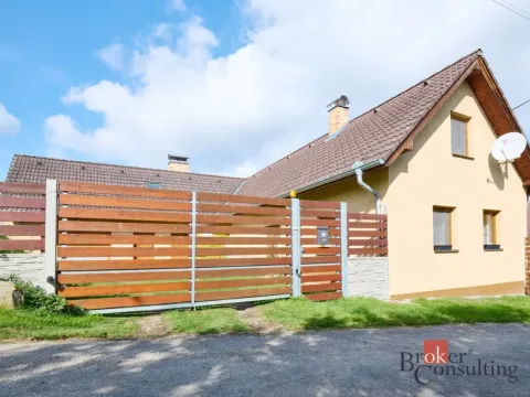 Prodej rodinného domu, Kluky - Dobešice, 220 m2