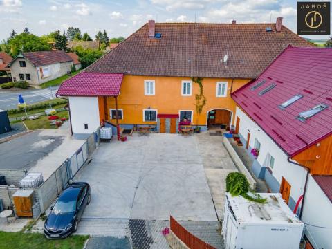 Pronájem bytu 1+kk, Řevničov, Karlovarská, 24 m2