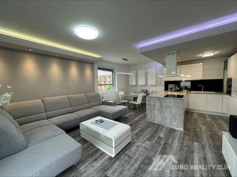 Pronájem bytu 3+kk, Napajedla, 83 m2