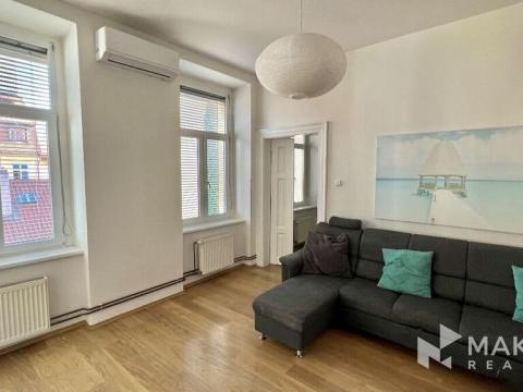 Pronájem bytu 2+kk, Praha - Nové Město, Spálená, 72 m2