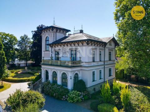 Prodej vily, Luže - Radim, 3228 m2