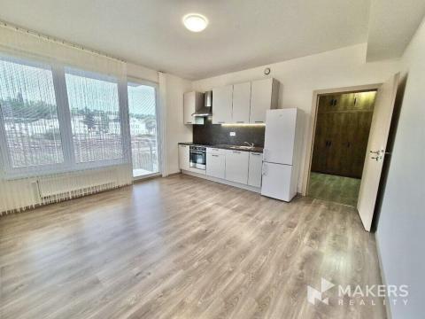 Pronájem bytu 2+kk, Praha - Vysočany, Čerpadlová, 54 m2