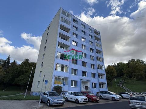 Prodej bytu 2+1, Žatec, Třebízského, 55 m2