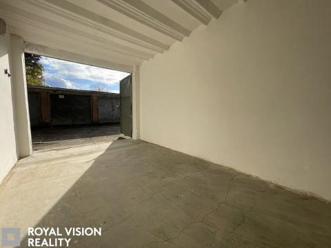 Prodej garáže, Brno, Třískalova, 16 m2