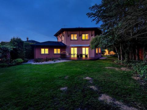 Prodej rodinného domu, Přezletice, U Bažantnice, 486 m2