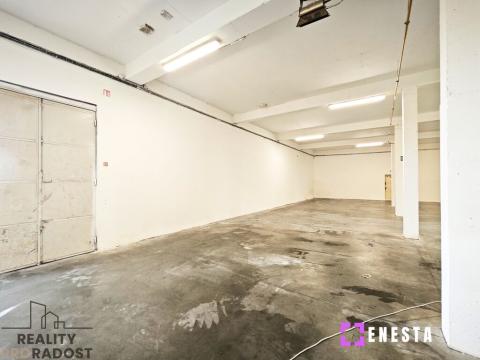 Pronájem skladu, Tursko, 100 m2