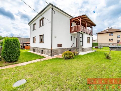 Pronájem kanceláře, Cheznovice, 220 m2