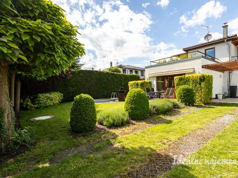 Pronájem bytu 4+kk, Měšice, Nad Babím dolem, 131 m2