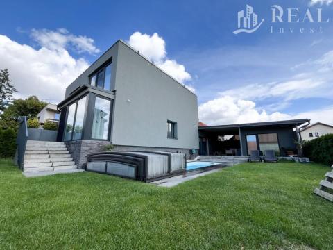 Prodej rodinného domu, Račiněves, 280 m2