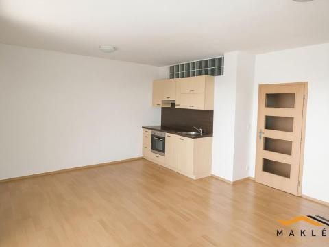 Prodej bytu 1+kk, Pardubice - Trnová, Jozefa Gabčíka, 34 m2