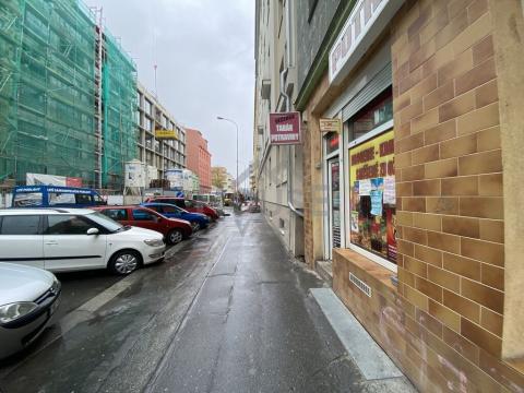 Pronájem obchodního prostoru, Praha - Libeň, Drahobejlova, 62 m2