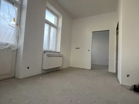 Prodej bytu 2+kk, Mariánské Lázně, Hlavní třída, 37 m2