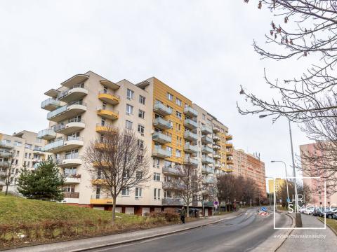 Pronájem bytu 2+kk, Praha - Řepy, Skuteckého, 52 m2