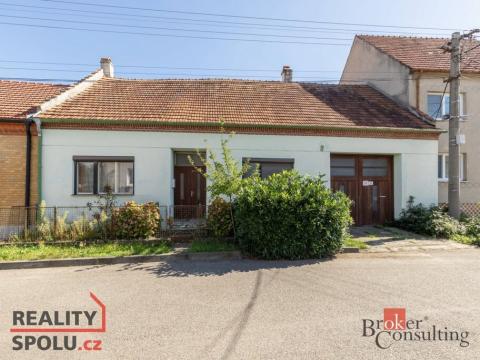 Prodej rodinného domu, Tvrdonice, Kůt, 283 m2