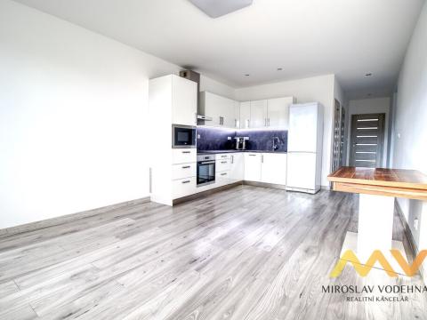 Pronájem bytu 4+kk, Hradec Králové - Nový Hradec Králové, Čajkovského, 82 m2