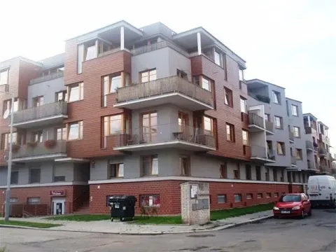 Pronájem garážového stání, Praha - Žižkov, V zahrádkách, 16 m2