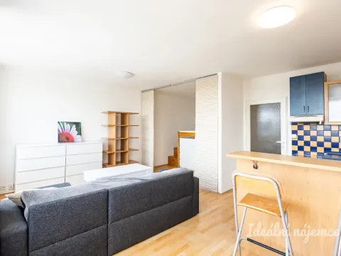 Pronájem bytu 1+kk, Praha - Letňany, Třinecká, 39 m2
