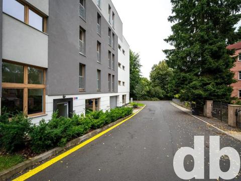 Prodej kanceláře, Karlovy Vary, Šumavská, 63 m2