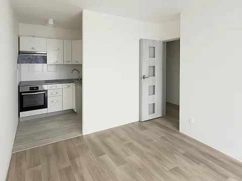 Prodej bytu 2+kk, Kladno, Polská, 40 m2
